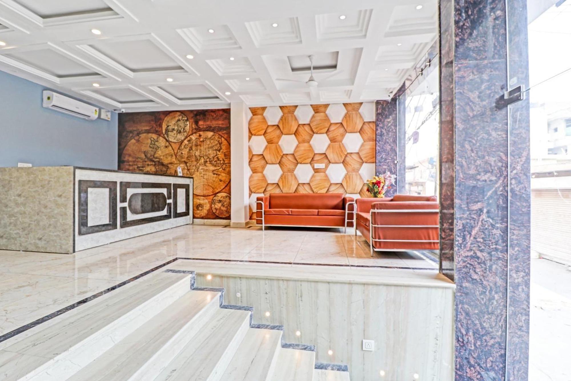 Townhouse Tark Inn نيودلهي المظهر الخارجي الصورة