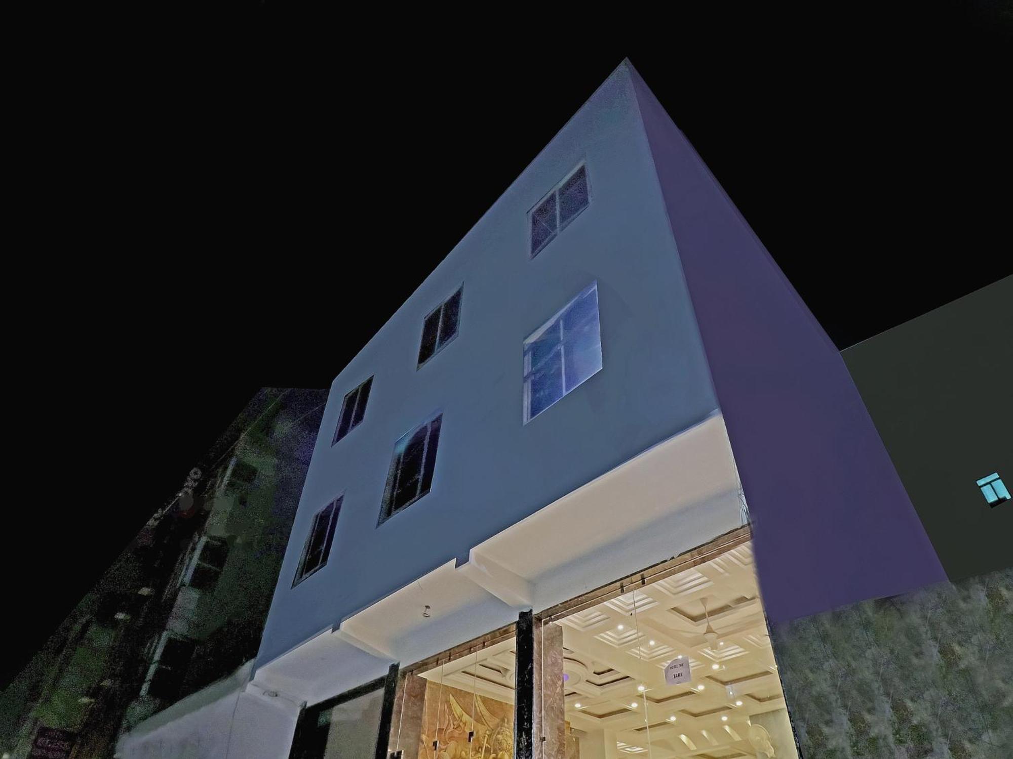 Townhouse Tark Inn نيودلهي المظهر الخارجي الصورة